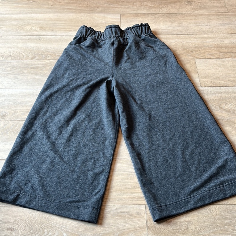 Lululemon Wide Leg Culottes High Rise 6 - Picture 4 of 6